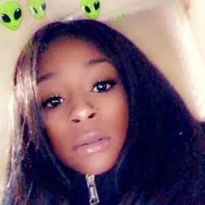 Meet your Posher, Deanaã